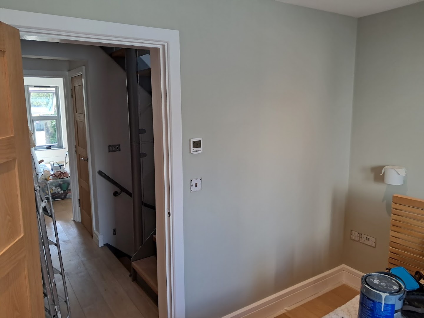 Totnes Painting and Decorating — Photos 1